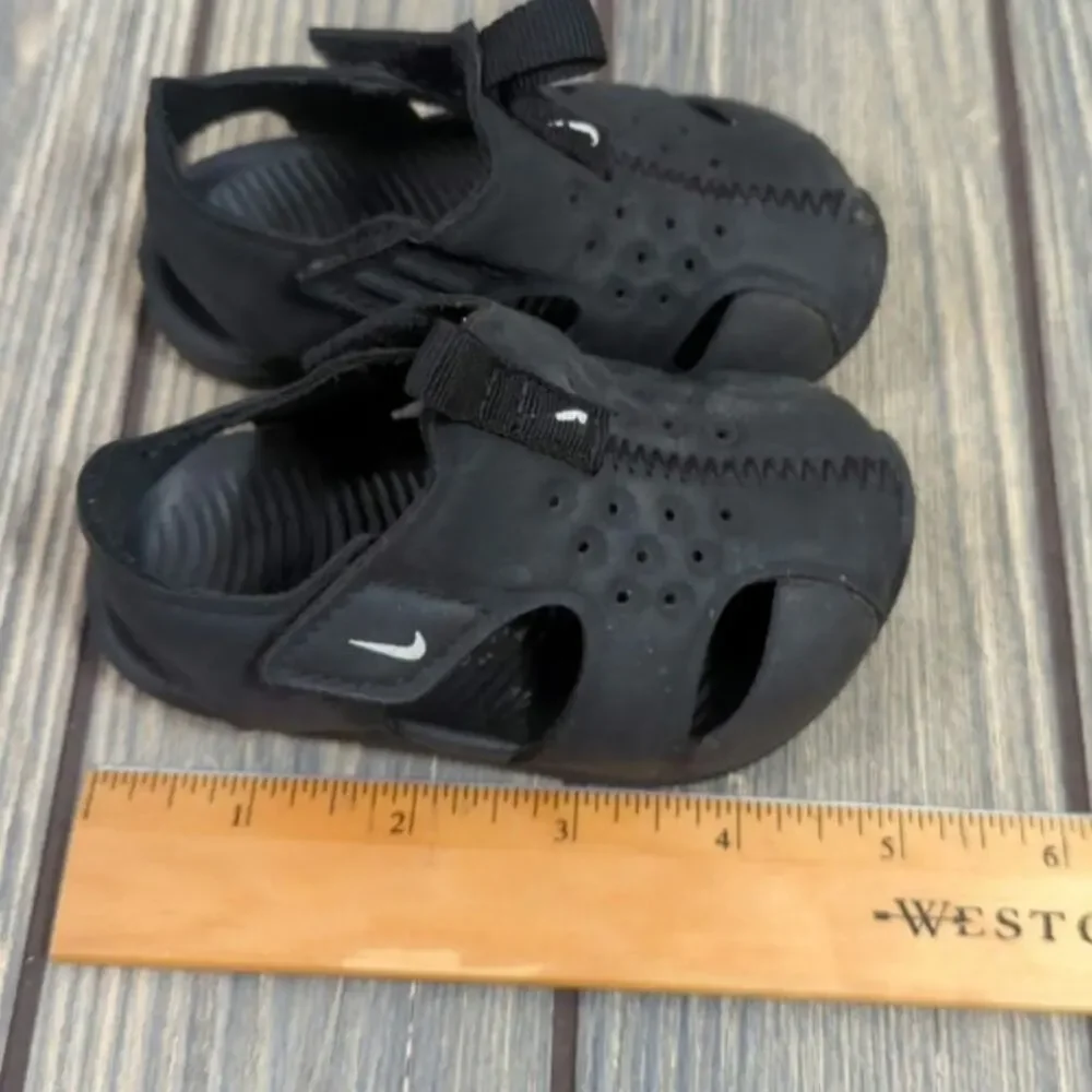 Nike Sunray Protect 2 Infant Toddler Neoprene Water Beach Shoes Sandals Sz 18 mo